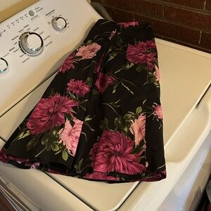 Talbots Petites Floral Black A-Line Skirt Purple Flowers Pleats Lined Zipper 12P